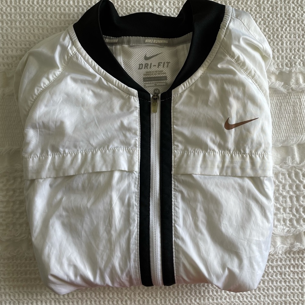 Nike Wind Breaker